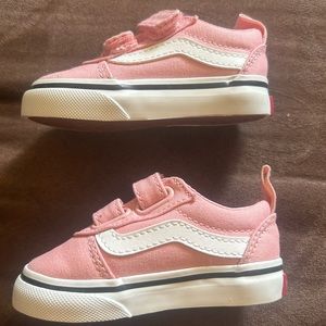 Brand new did not fit my child